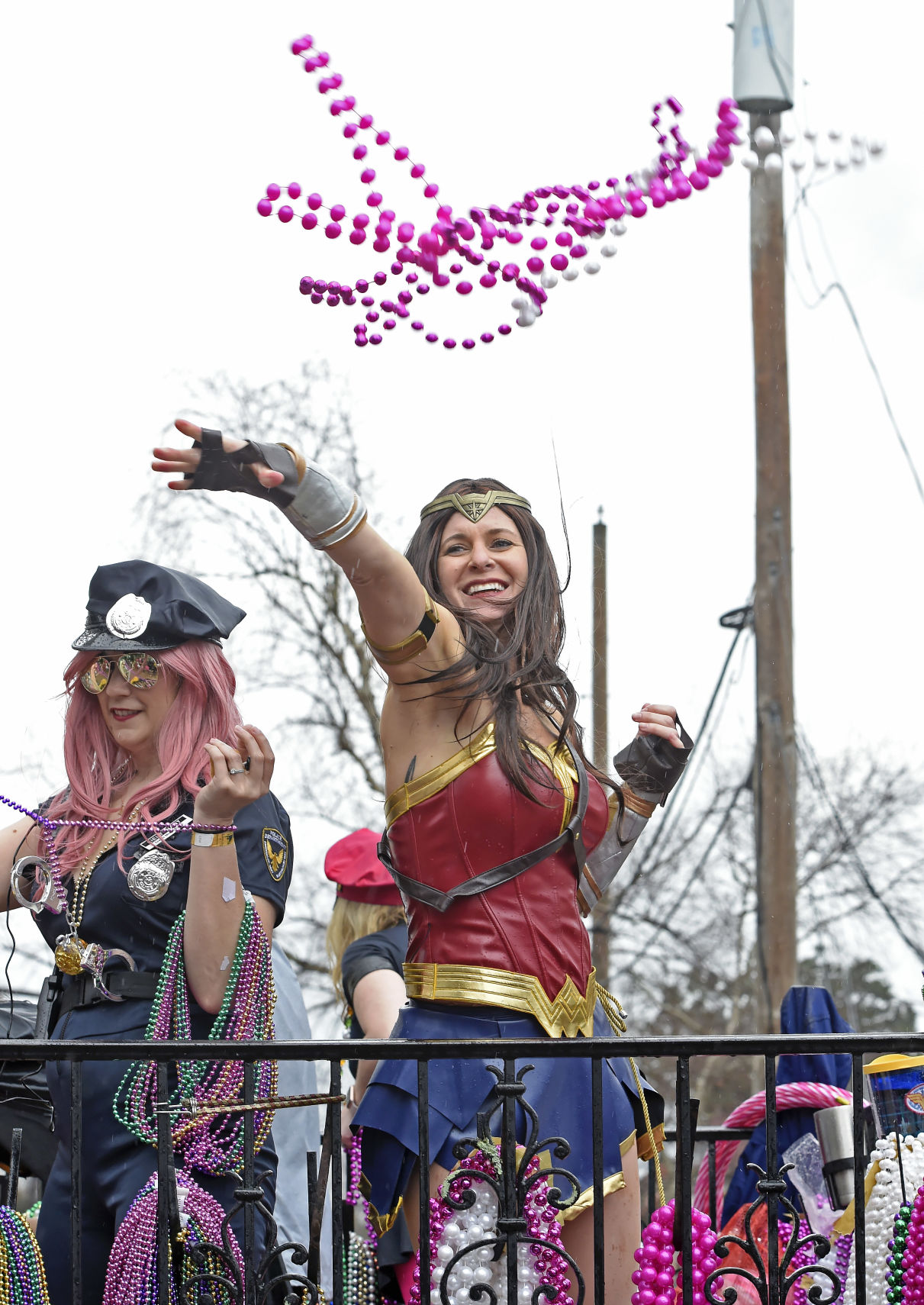 BR.spanishtownparade1034.021118 bf